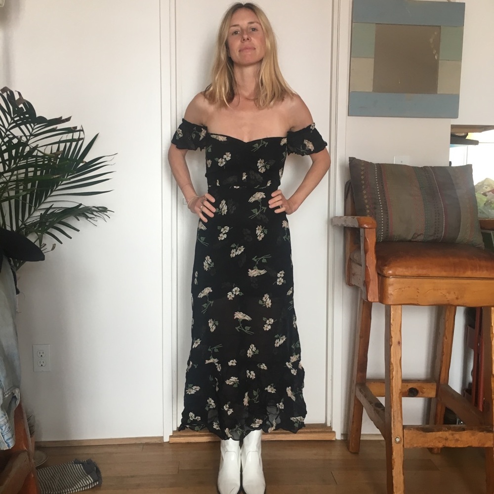 REFORMATION off the shoulder Tropico Dress size 0